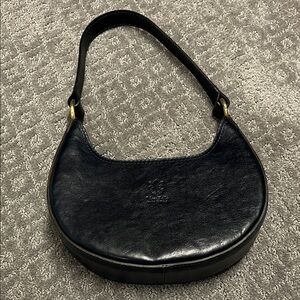 Navy blue Leather Women's Bag made in Italy never used